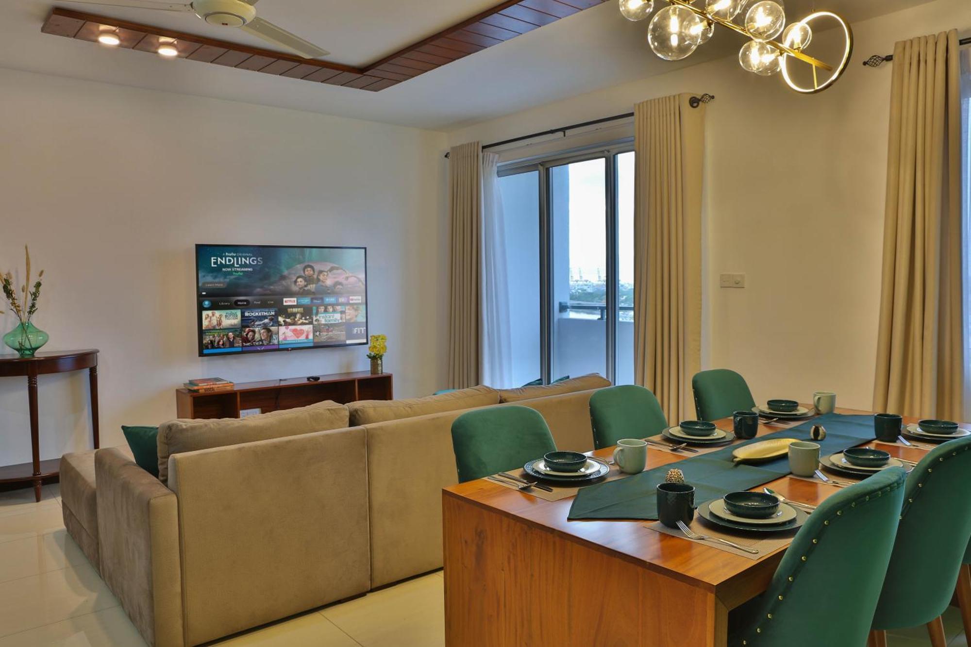 Emerald@On320 Colombo Exterior photo